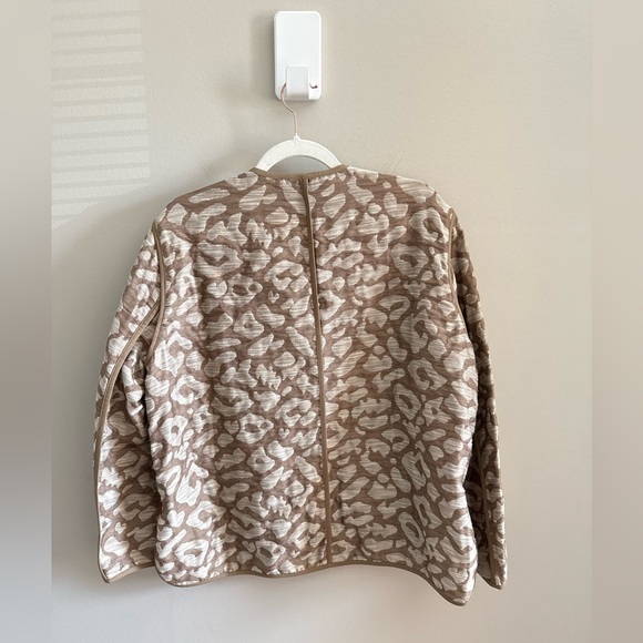 Lafayette 148 New York • Animal Print Jacquard Zip Front Jacket Large Neutral - Picture 6 of 10